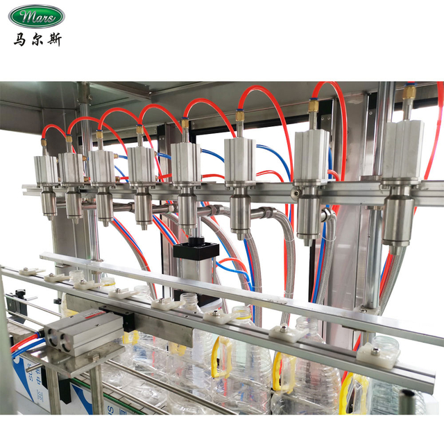 Tappatrice per riempimento di olio commestibile con misuratore di portata a ingranaggi ovali lineari da 5 l 10 l