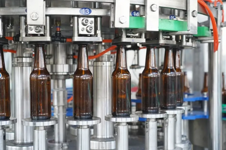 m&aacute;quina de enchimento de cerveja.png